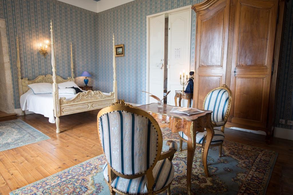 Chateau De Goudourville Villa Exterior foto