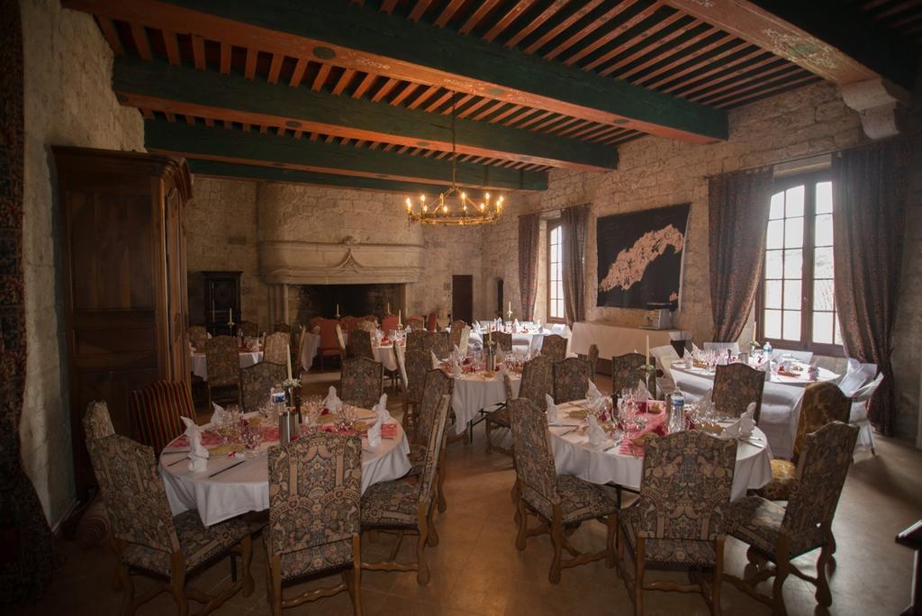 Chateau De Goudourville Villa Exterior foto